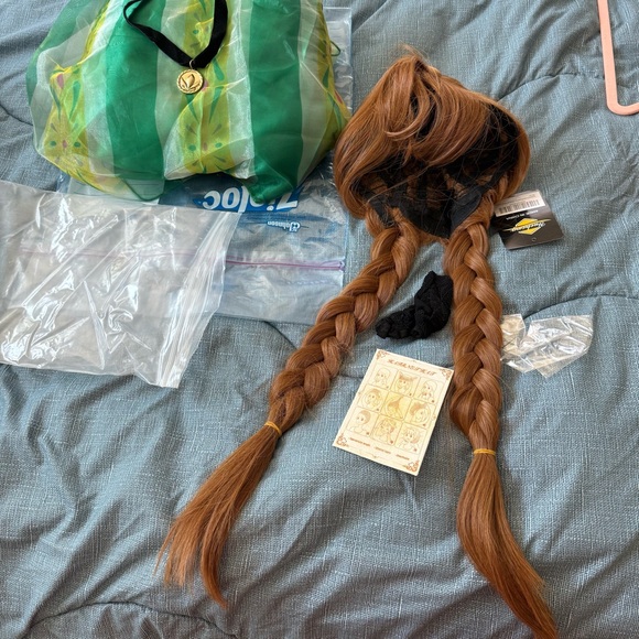 Frozen Princess Anna coronation dress costume + wig - Picture 9 of 11